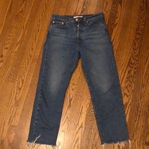 Wedgie straight size 27